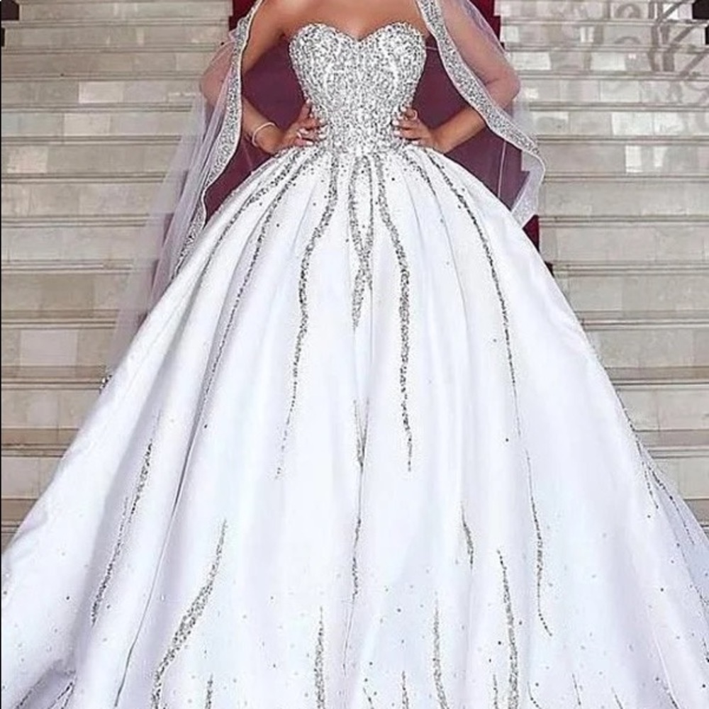 Ball Gown Sweetheart Satin Beading Sleeveless Sweep/Brush Train Wedding Dresses